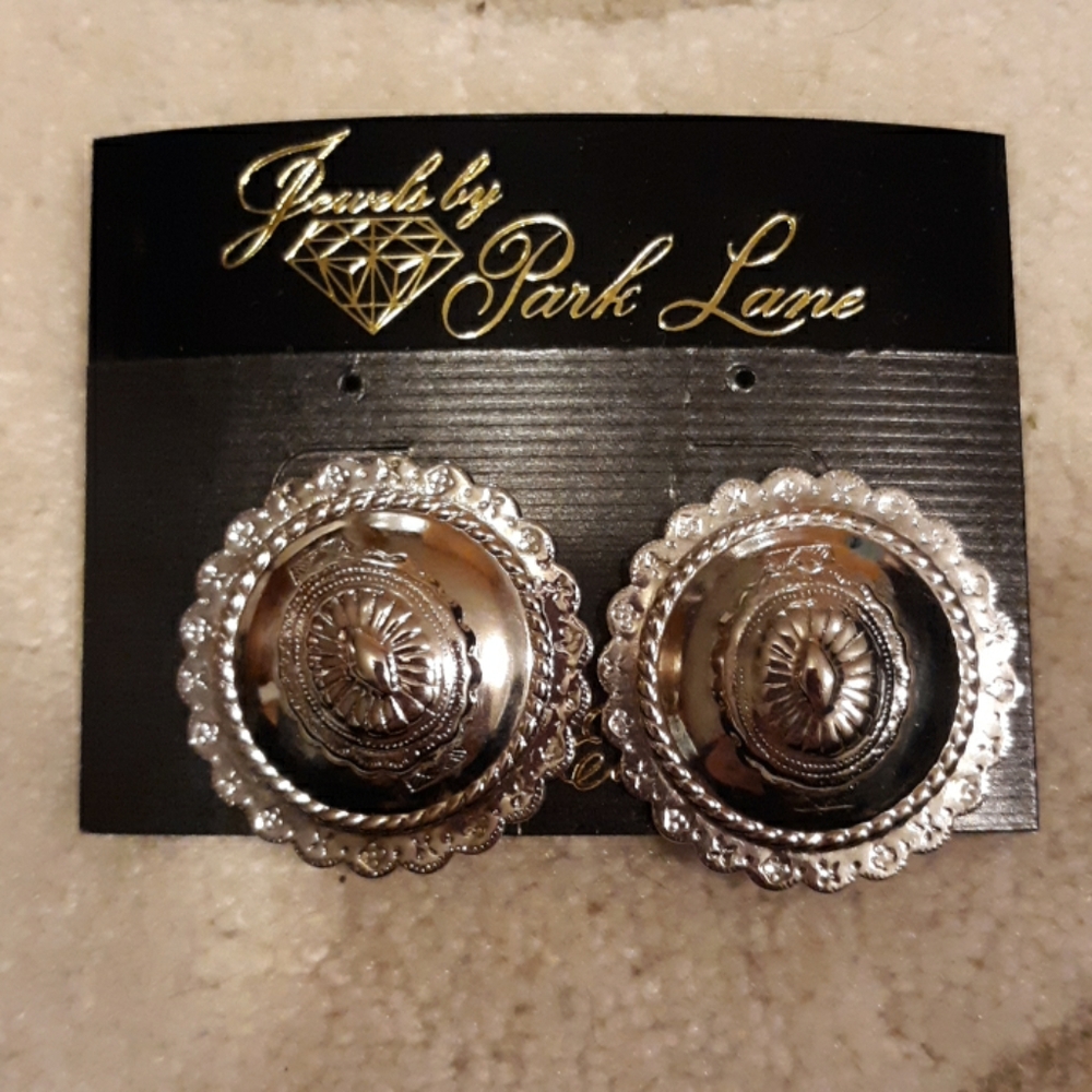 "PARK LANE" VINTAGE SILVER MEDALLION EARRINGS